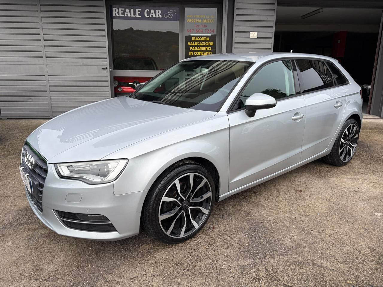 Audi A3 SPB 1.6 TDI 105cv S tronic Attraction