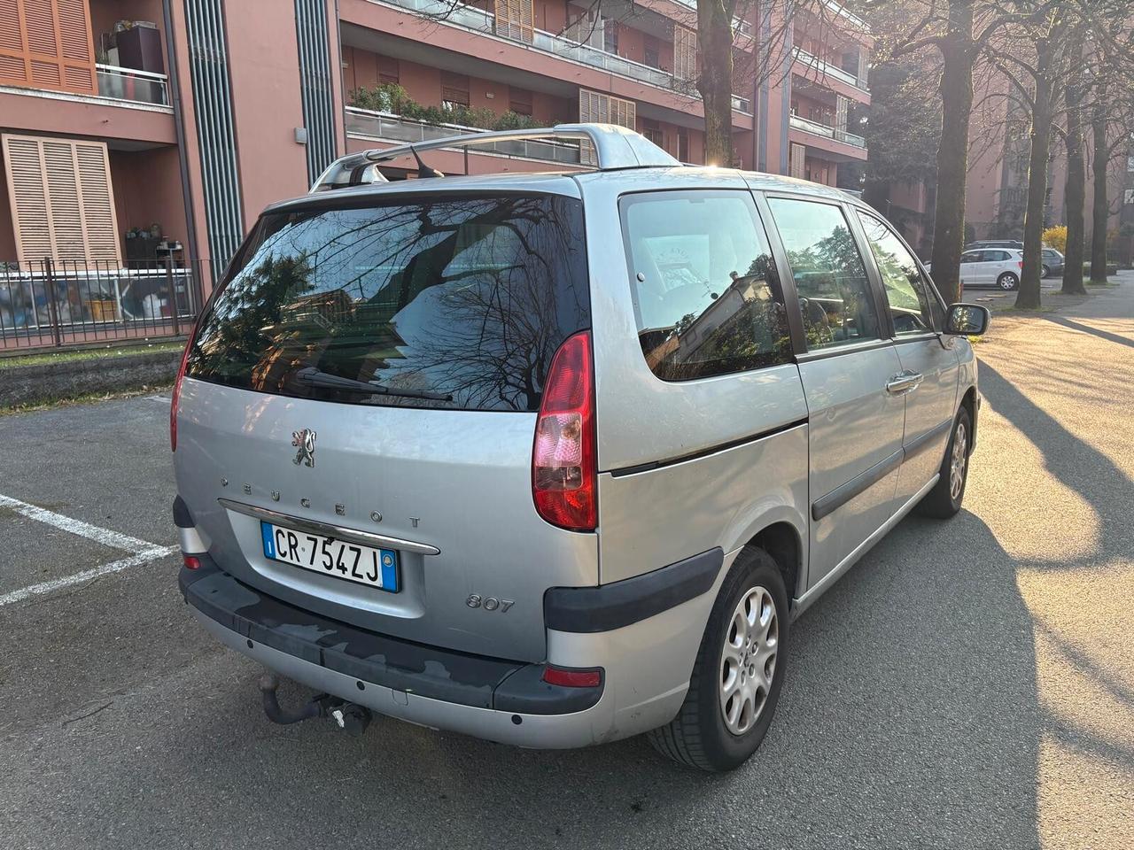 Peugeot 807 2.0 16V SR