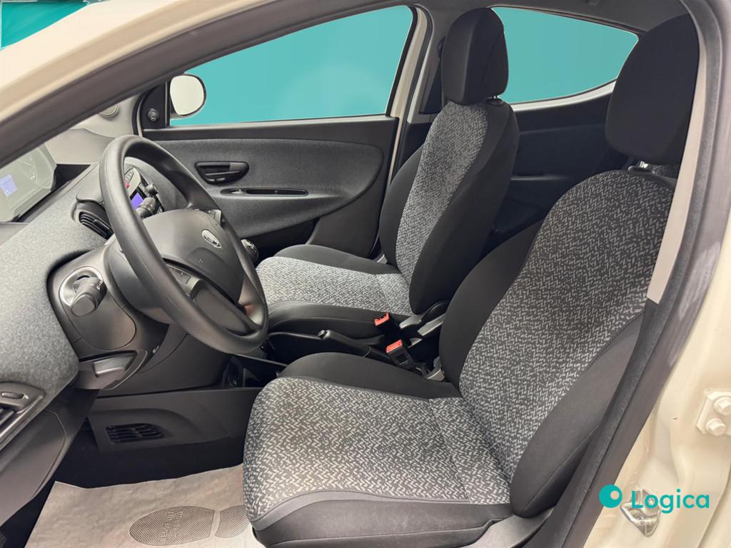 LANCIA Ypsilon III 2021 - Ypsilon 1.0 firefly hybrid Silver s&s 70c