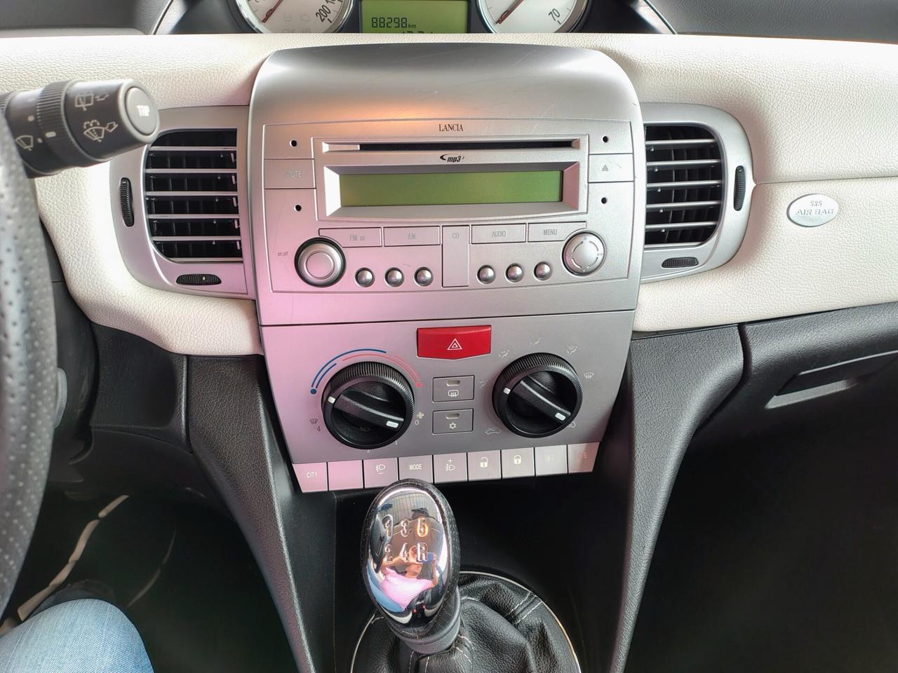 Lancia Ypsilon 1.2 Benz. 88.000 km