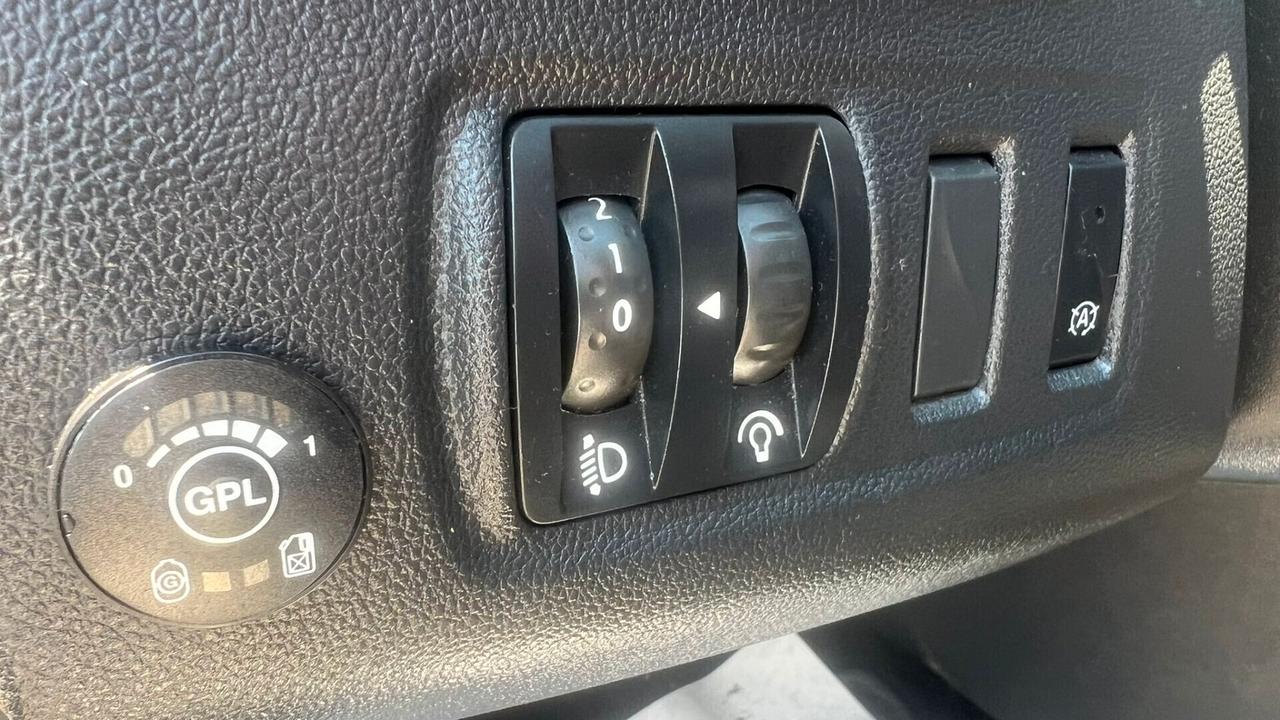 Renault Clio TCe 12V 90 CV GPL Start&Stop 5 porte Energy Life
