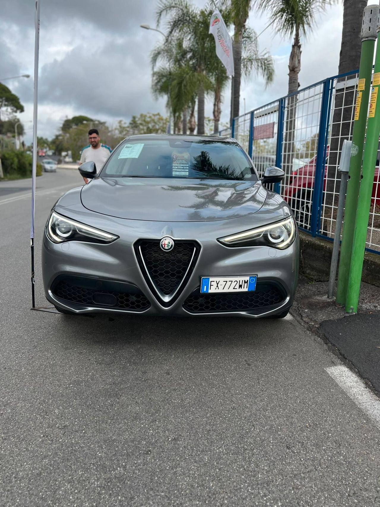 Alfa Romeo Stelvio 2.2 Turbodiesel 190 CV AT8 RWD Executive