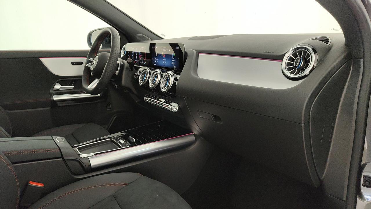 Mercedes-Benz GLA 200 d automatic