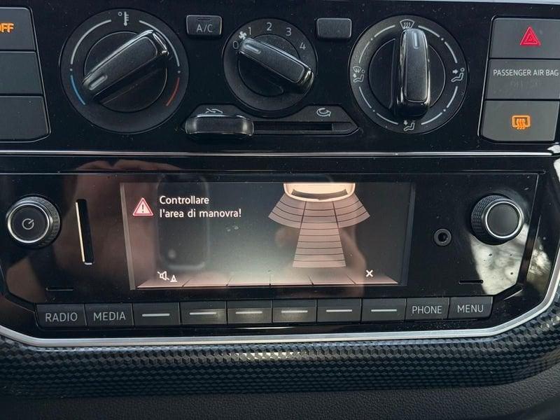 Volkswagen up! up! 5p 1.0 adatta a aneopatentati
