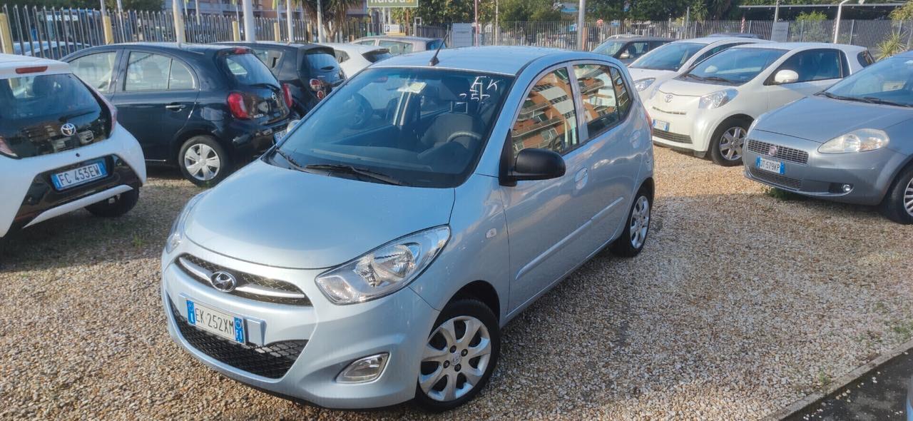Hyundai i10 1.1 *solo 24.000 km*unico proprietario