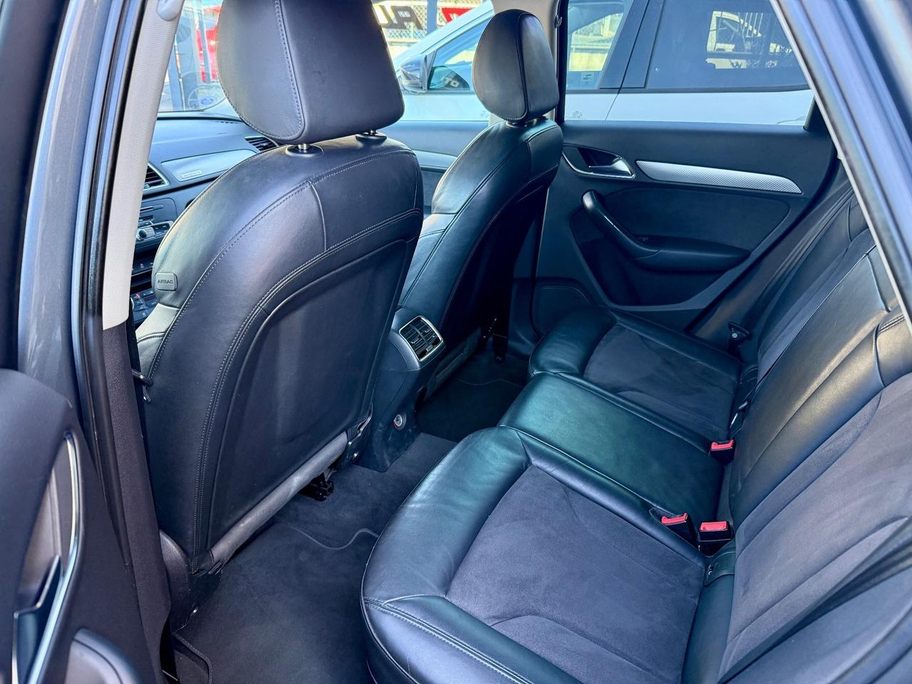Audi Q3 2.0 TDI 150 CV quattro S tronic edition Sport
