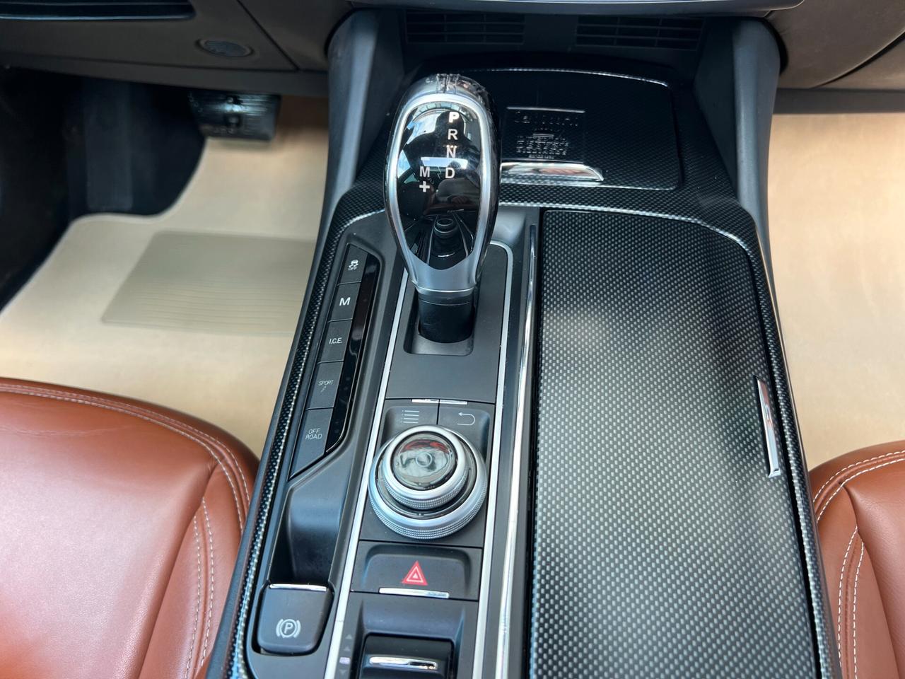 Maserati Levante AWD GRANLUSSO / UNICO PROPRIETARIO