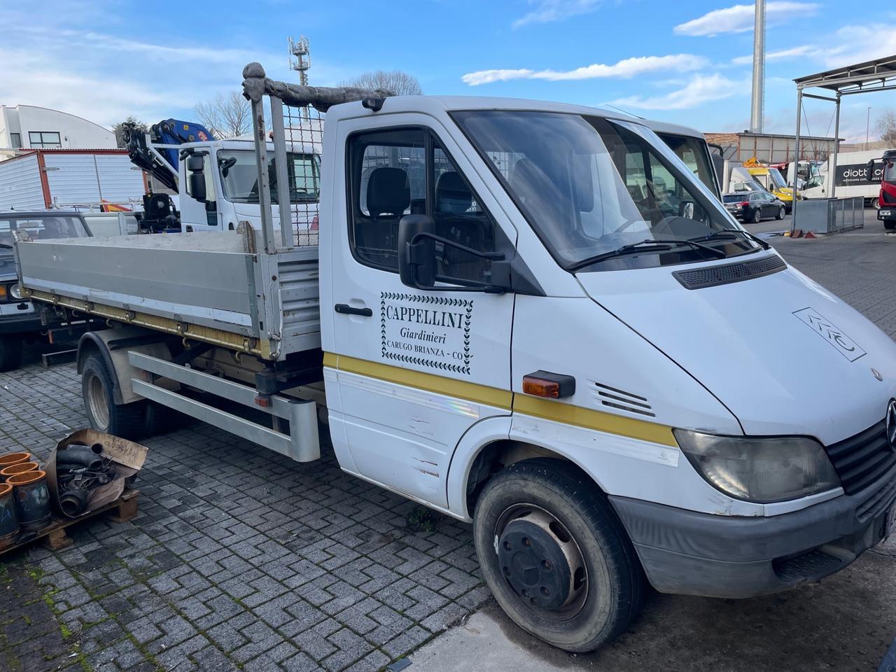 Mercedes-benz Sprinter 616 *TRILATERALE*