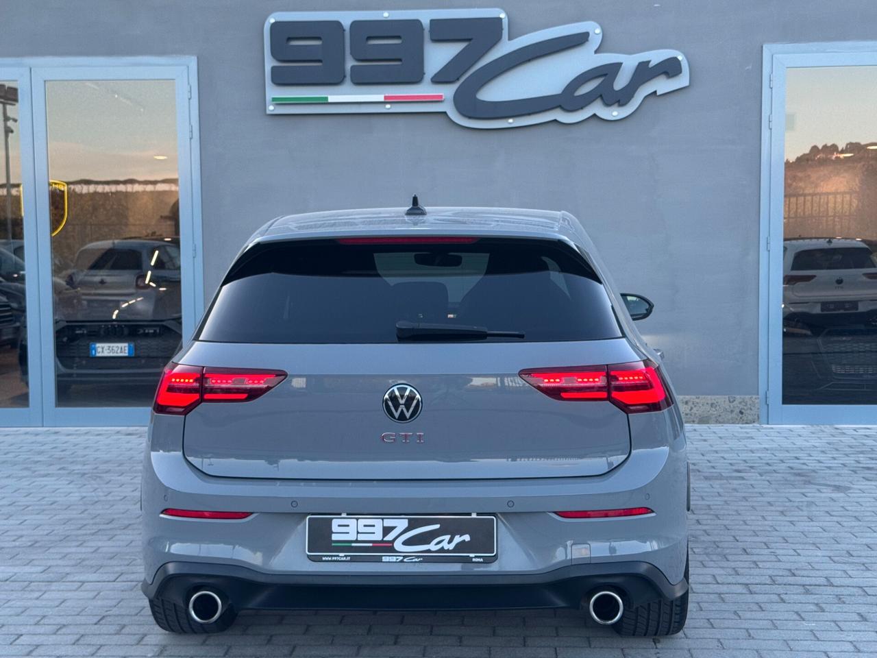 Volkswagen Golf 2.0 TSI DSG GTI*245CV*H&K*iQ.LIGHT*FENDINEBBIA*19"*