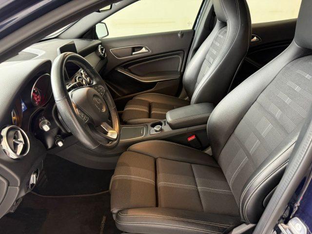 MERCEDES-BENZ GLA 200 d Automatic 4Matic Sport