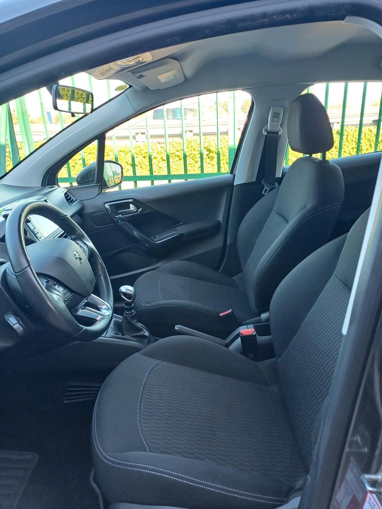 Peugeot 208 BlueHDi 100 S&S 5 porte Active