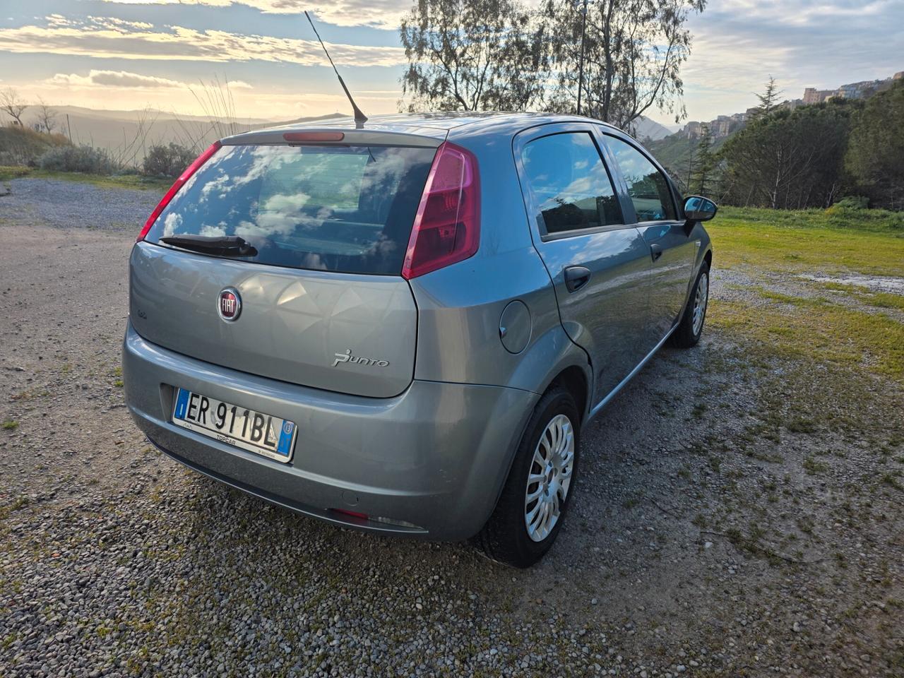 Fiat Punto 1.3 MJT II 75 CV 5 porte Lounge