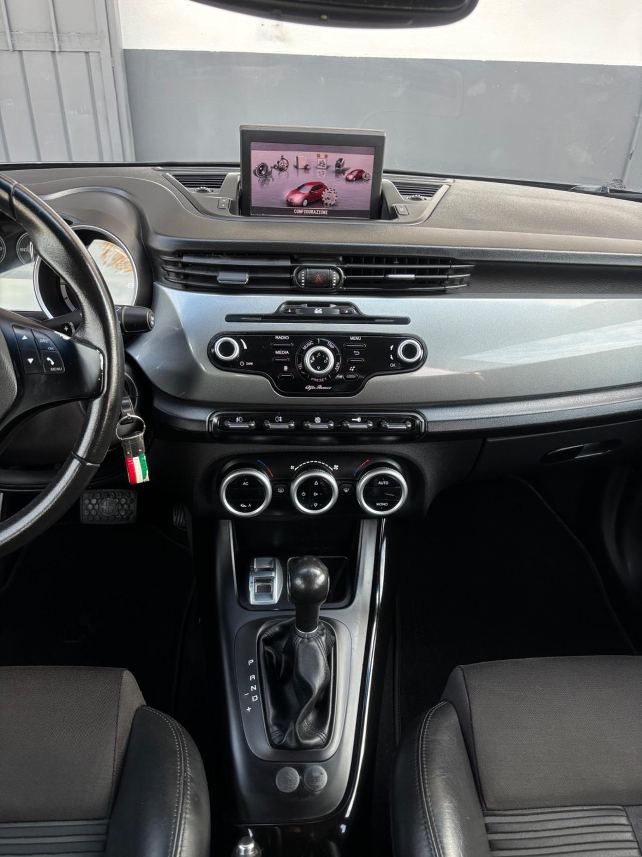 Alfa Romeo Giulietta 2.0 jtdm 170 CV. Garanzia 12mesi