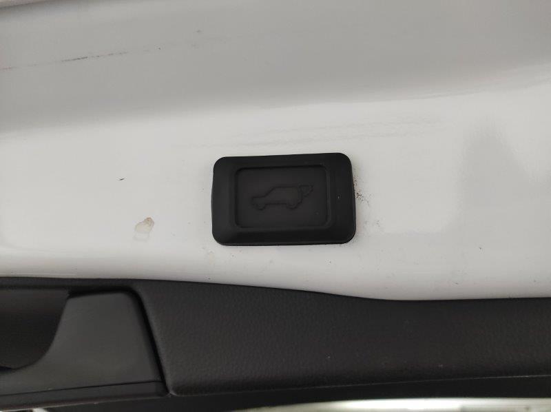 TOYOTA RAV4 5ª serie - RAV4 2.5 HV (218CV) E-CVT 2WD Active