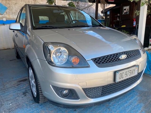 Ford Fiesta 1.2 16V 5p.