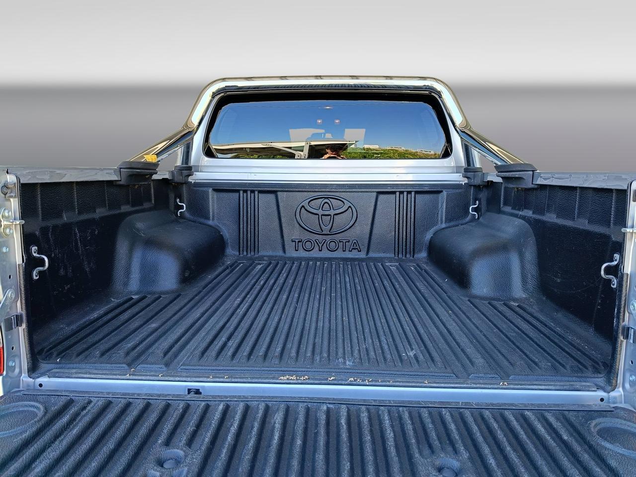 TOYOTA Hilux IV 2021 - Hilux 2.8 d double cab Executive 4wd auto