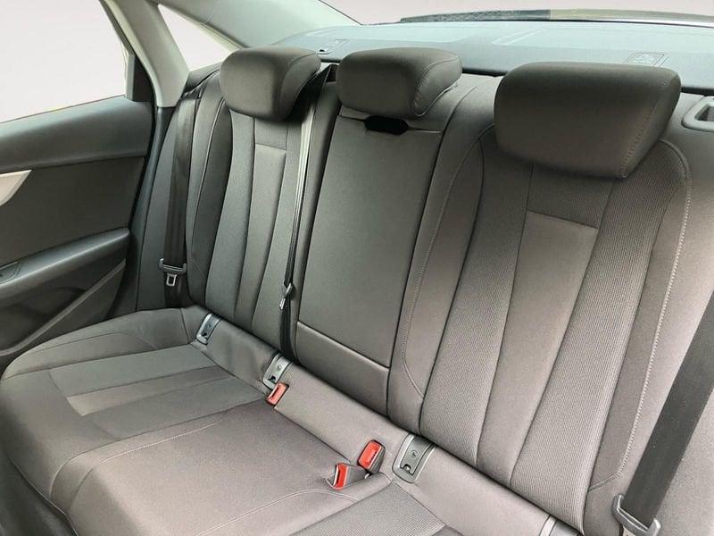 Audi A4 2.0 30 TDI 100KW SLINE EDIT. S TRONIC