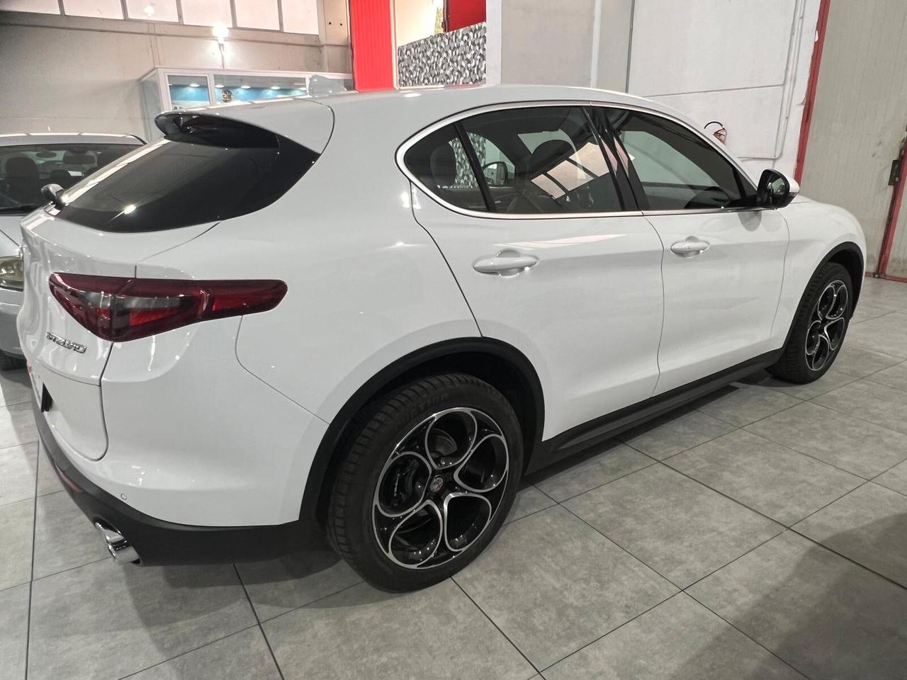 Alfa Romeo Stelvio 2.2 210 CV AT8 Q4 Veloce 2019