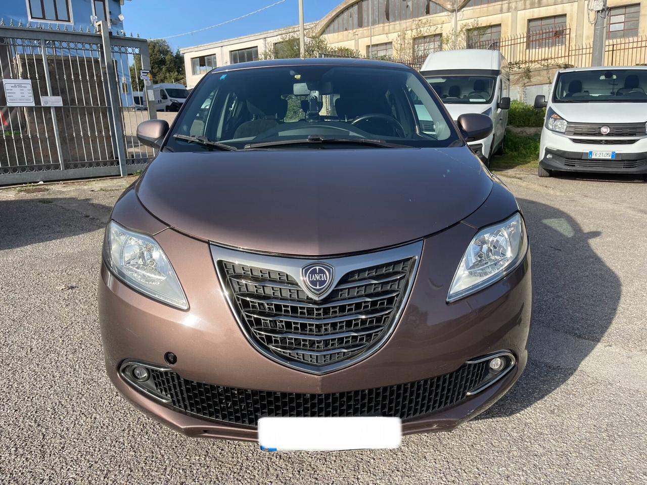 Lancia Ypsilon 1.3 MJT 16V 95 CV 5 porte