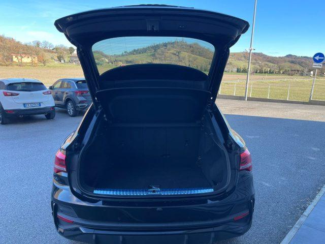 AUDI Q3 SPB 35 TDI Stronic Identity Black S-line SPORTBACK