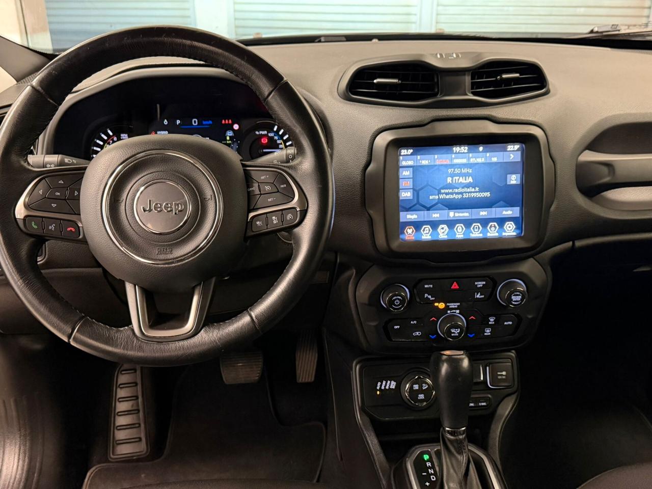 Jeep Renegade 1.3 T4 DDCT Limited