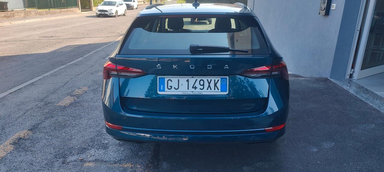 Skoda Octavia 2.0 TDI EVO SCR DSG Wagon Style