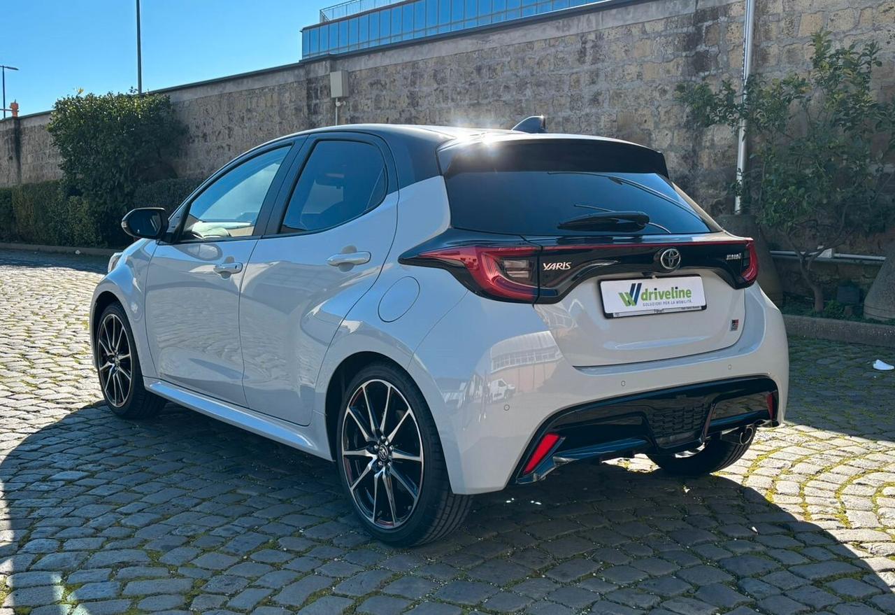 Toyota Yaris 1.5 Hybrid 5 porte GR Sport