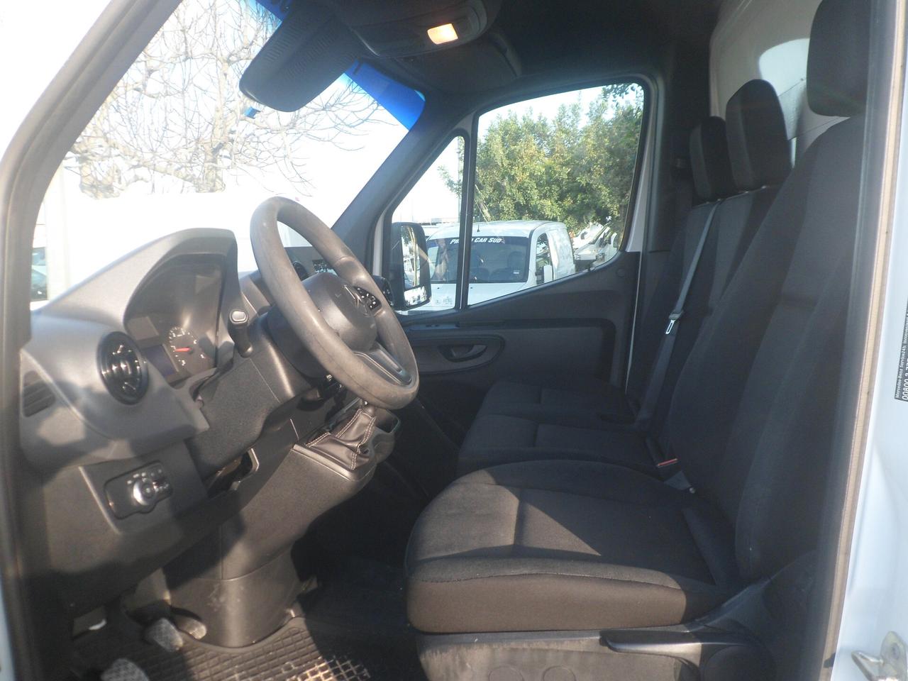 Mercedes-benz Sprinter centinato