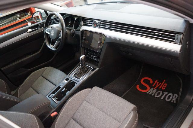 VOLKSWAGEN Passat Variant 2.0 TDI SCR EVO DSG Business
