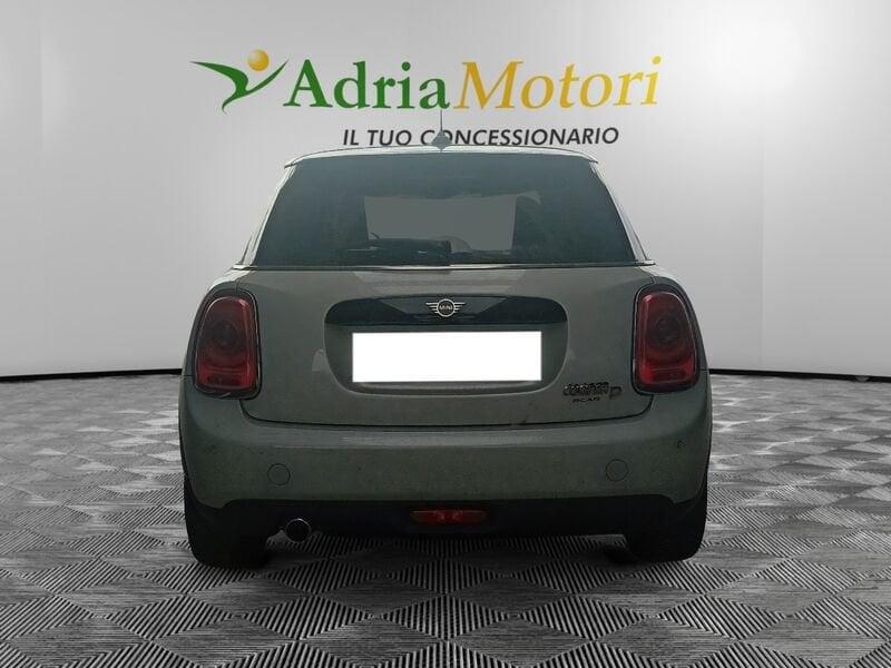MINI Mini 5 porte Mini 5p 1.5 Cooper D Hype auto