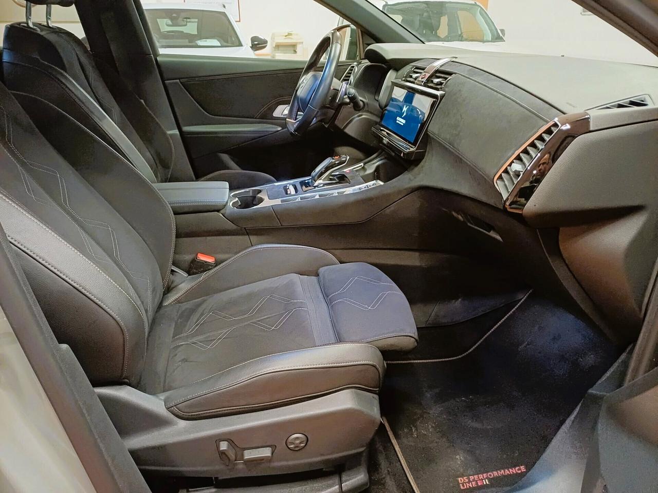 Ds 7 BlueHDi 130 aut. Performance Line+