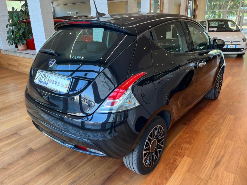 LANCIA Ypsilon 1.0 FireFly 5 porte S&S Hybrid Platino