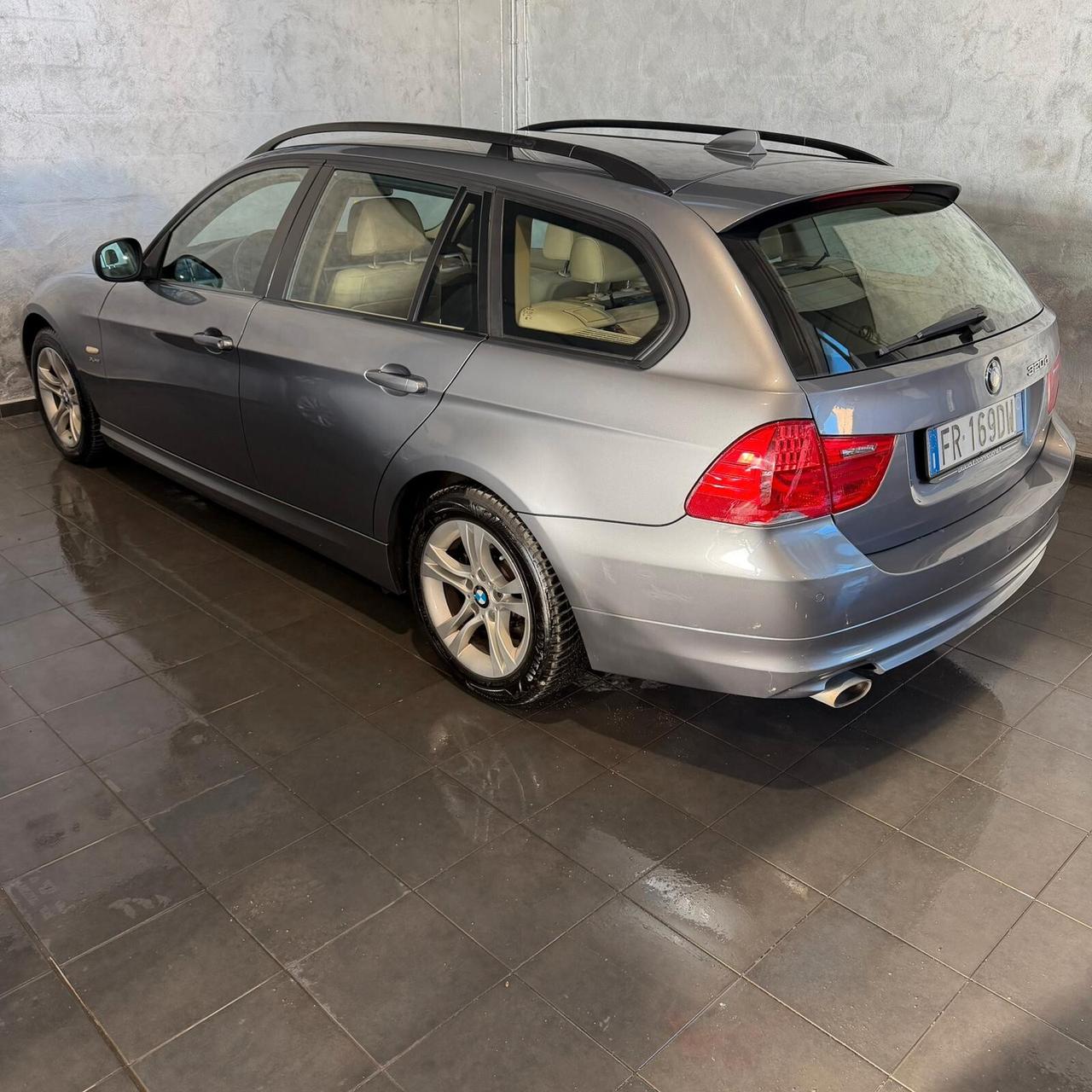 Bmw 320D touring X-DRIVE