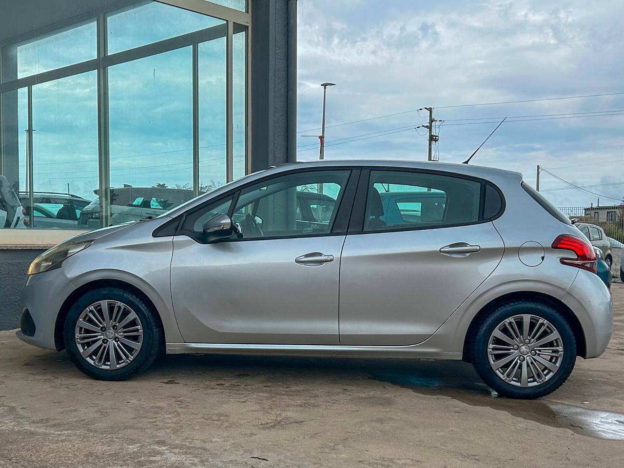 Peugeot 208 BlueHDi 75 5 porte Active