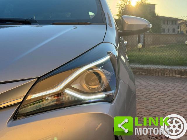 TOYOTA Yaris 1.5 Hybrid 5 porte Style