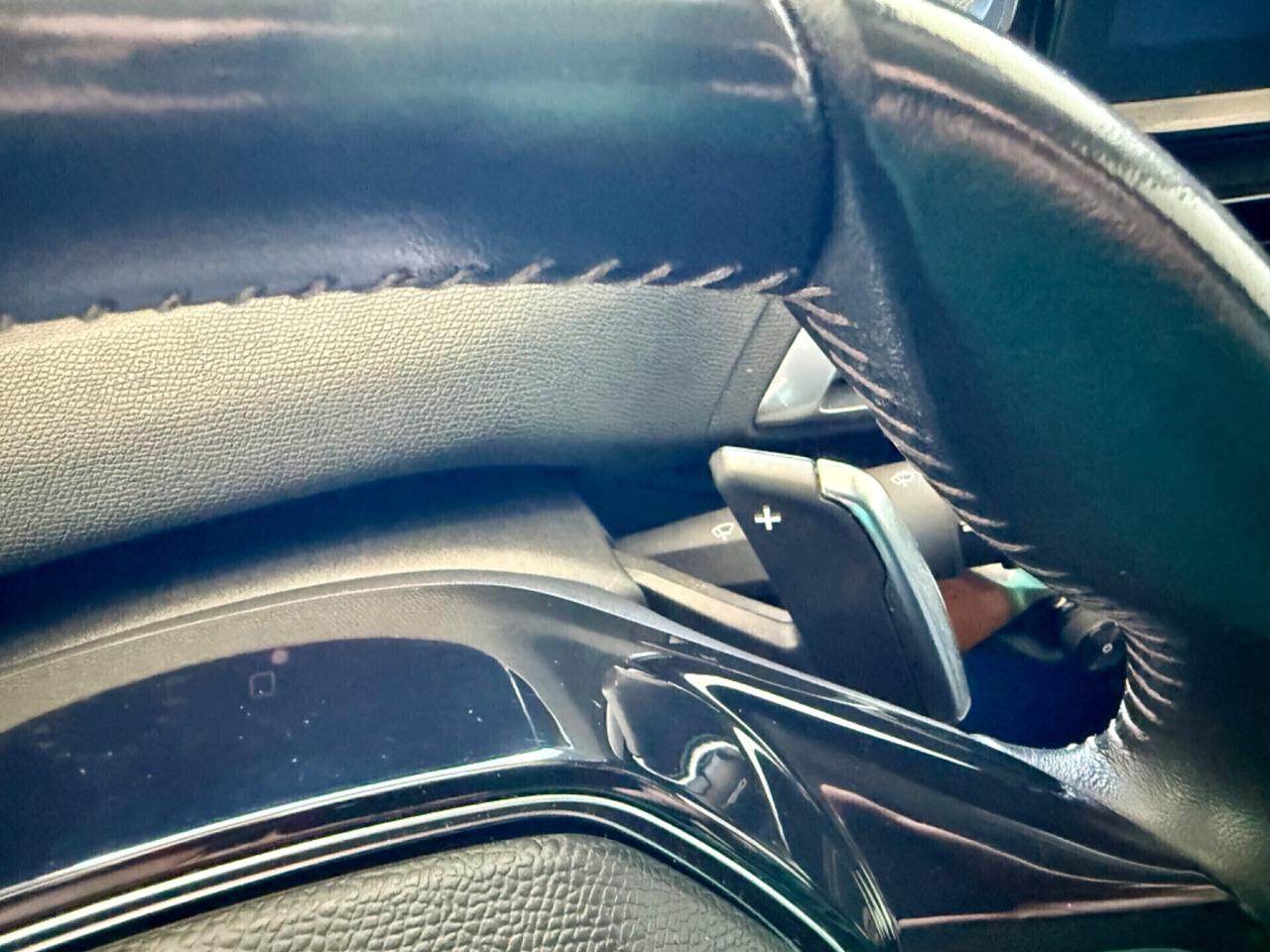 Peugeot 3008 BlueHDi 130 S&S EAT8 Active Pack