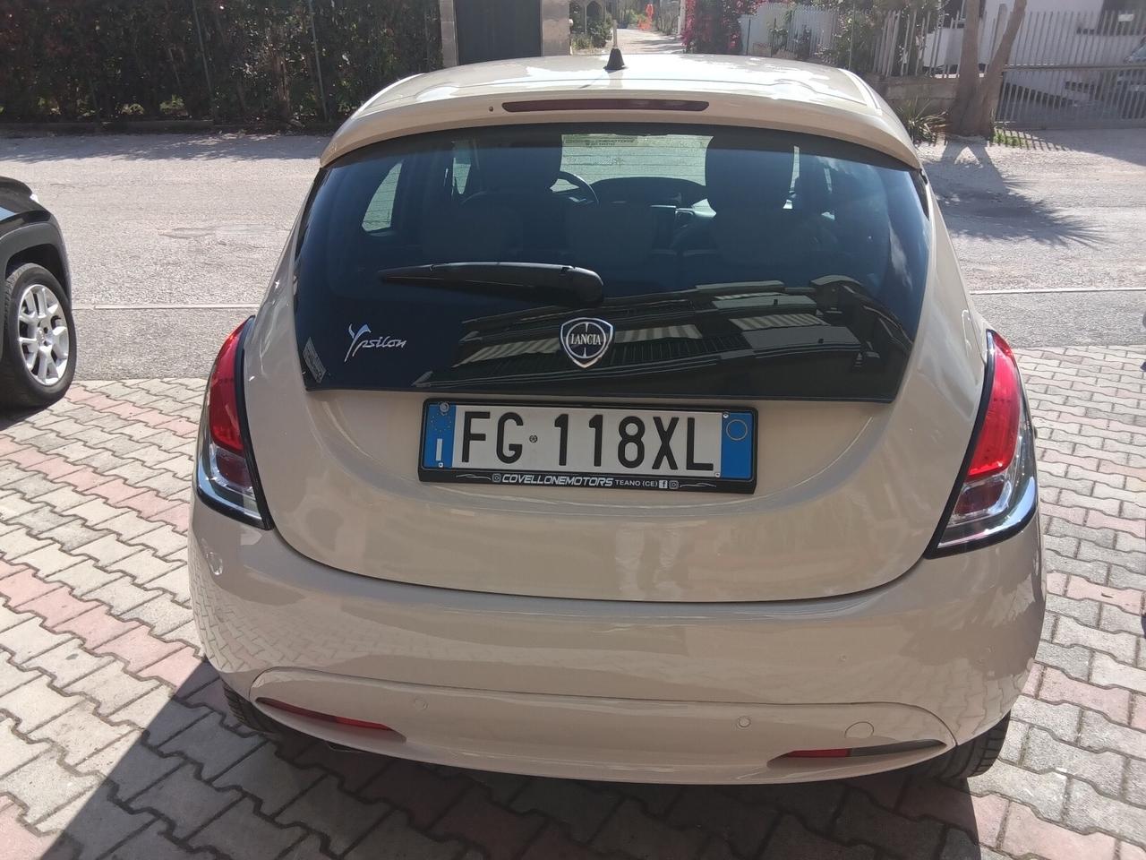 LANCIA YPSILON 1.2 BENZ 5P 2017 KM79.000 (+gpl)