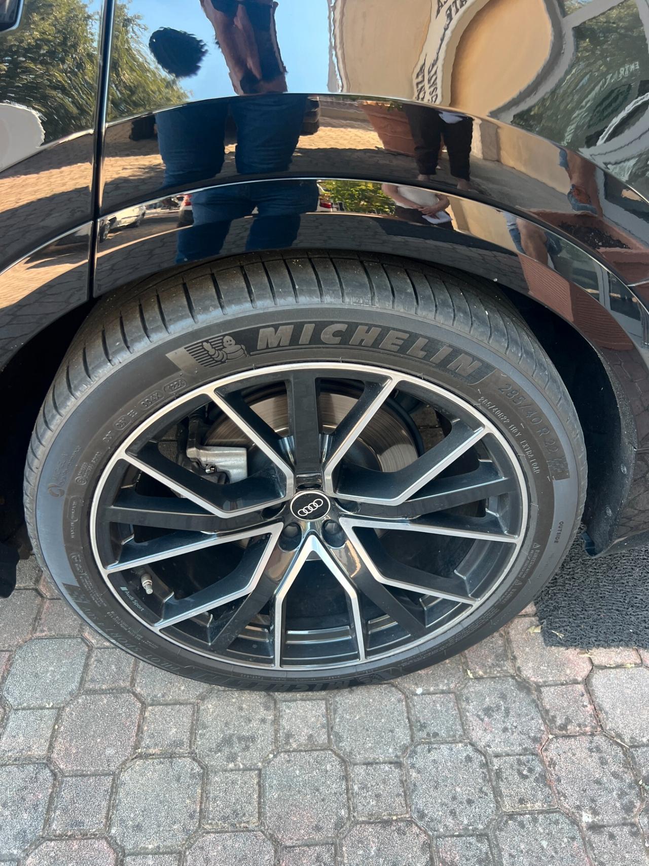 Audi Q8 50 TDI 286 CV quattro tiptronic Sport