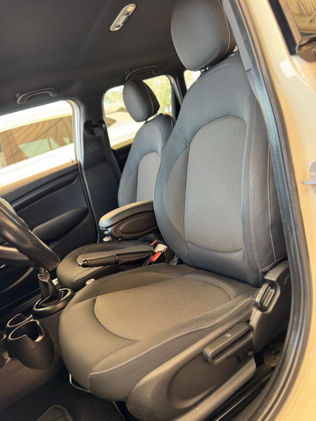 Mini 1.5 Cooper D Business 5 porte