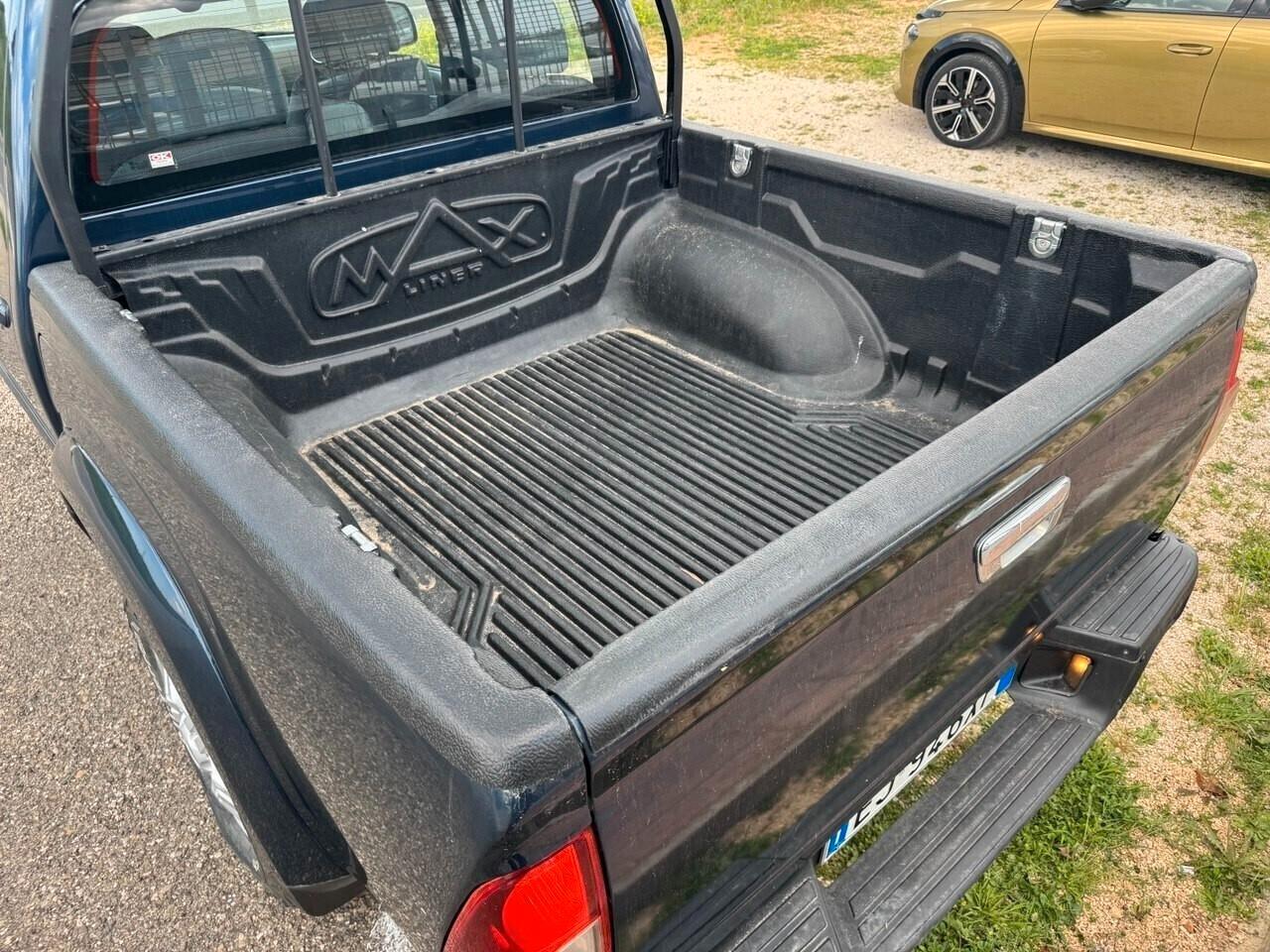 Isuzu D-Max 3.0 TD cat Space Cab 4WD Pick-up LS EU4