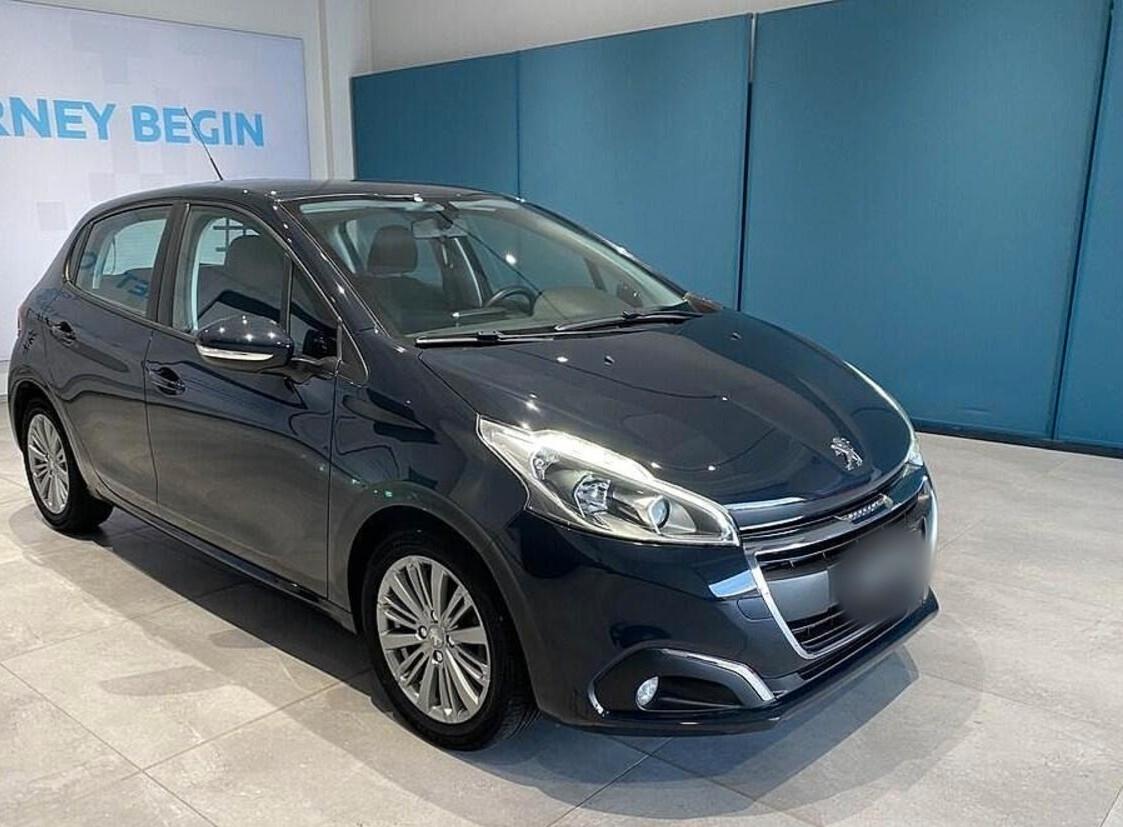Peugeot 208 1.2 benzina km 70000 con garanzia