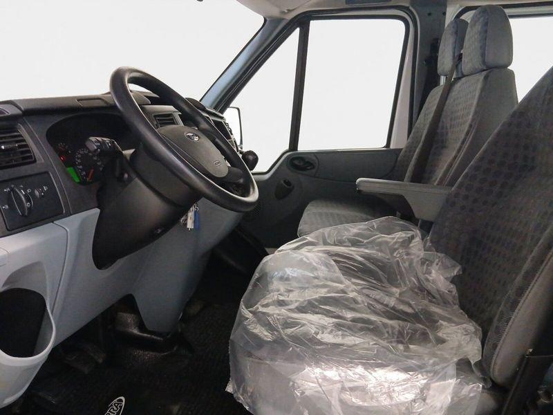 Ford transit 350 L 2.2 tdci 125cv d.cab. r.gem. transit 350 L 2.2 tdci 125cv d.cab. r.gem.