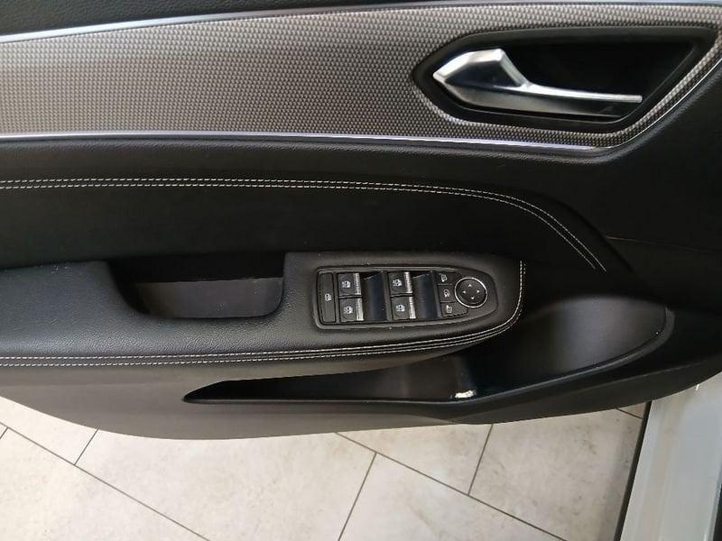 Renault Arkana 1.6 E-Tech full hybrid Intens 145cv