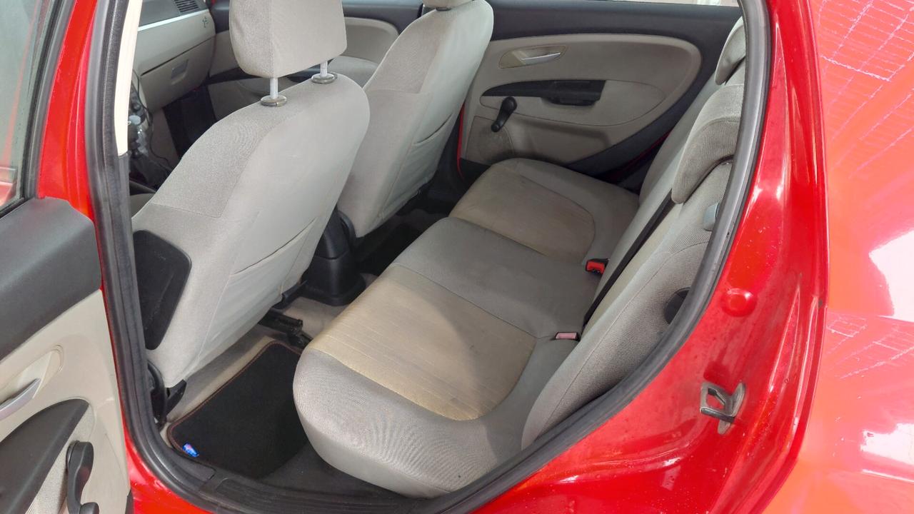 Fiat Grande Punto 1.3MJT 90 5p.Van Dynam. 4pt