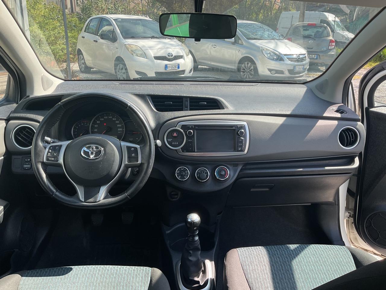 Toyota Yaris 1.0 5 porte Lounge