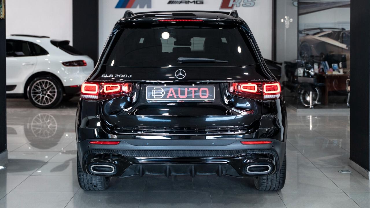 Mercedes-benz GLB 200 D PREMIUM PLUS AMG TETTO PACK LUCI XENON NAVI FULL OPTIONAL