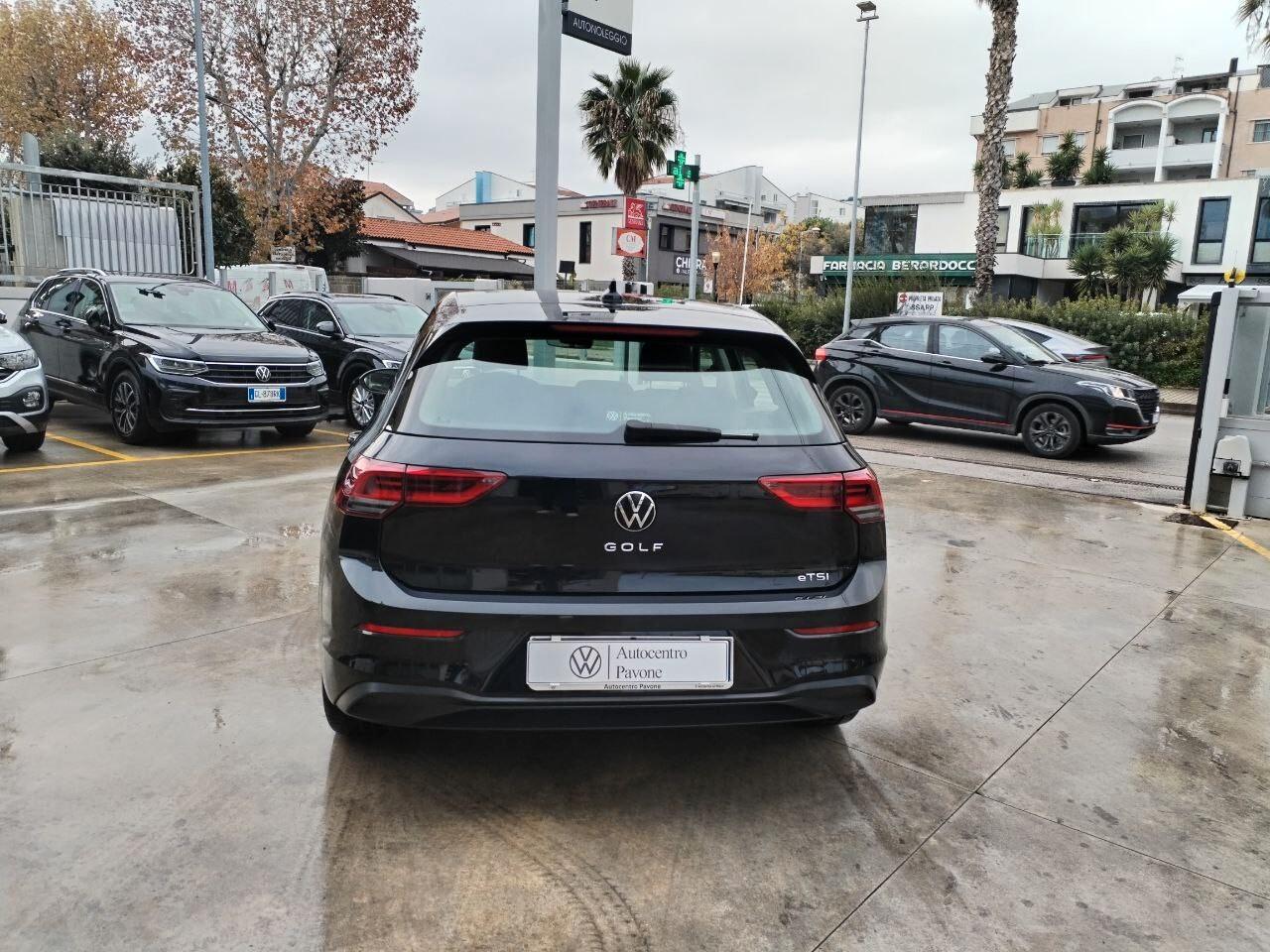 Volkswagen Golf 1.0 eTSI EVO DSG Life