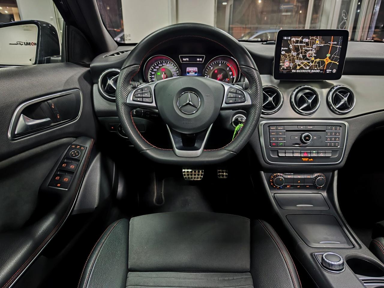 Mercedes-benz GLA 200 d Automatic Premium TETTO