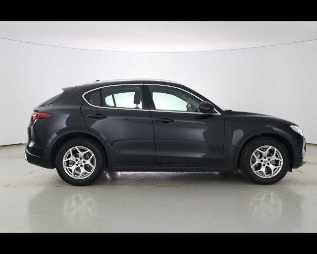 ALFA ROMEO Stelvio 2.2 Turbodiesel 190 CV AT8 Q4 Business