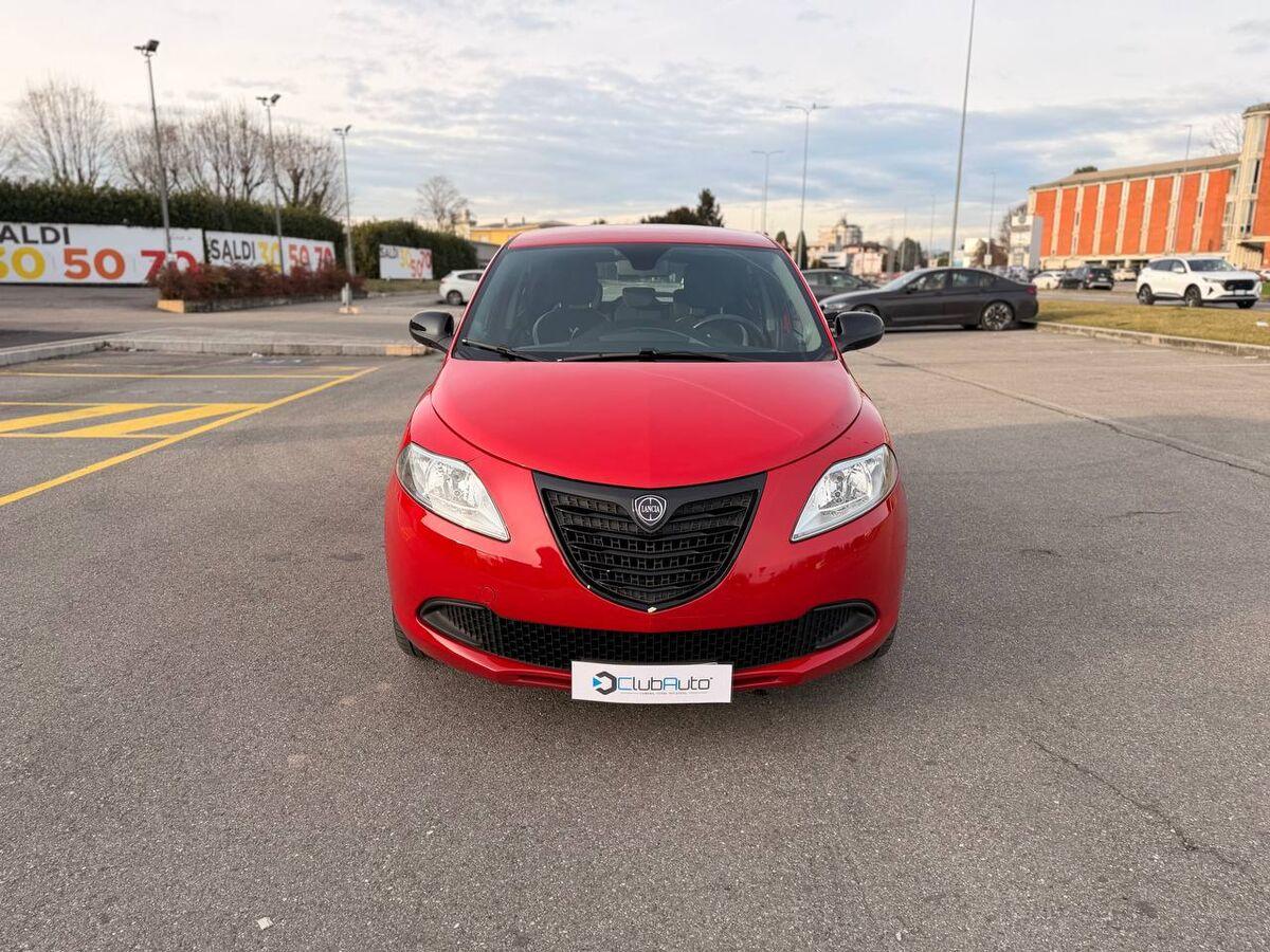 Lancia Ypsilon 1.2 8v Platinum ecochic Gpl 69cv E6